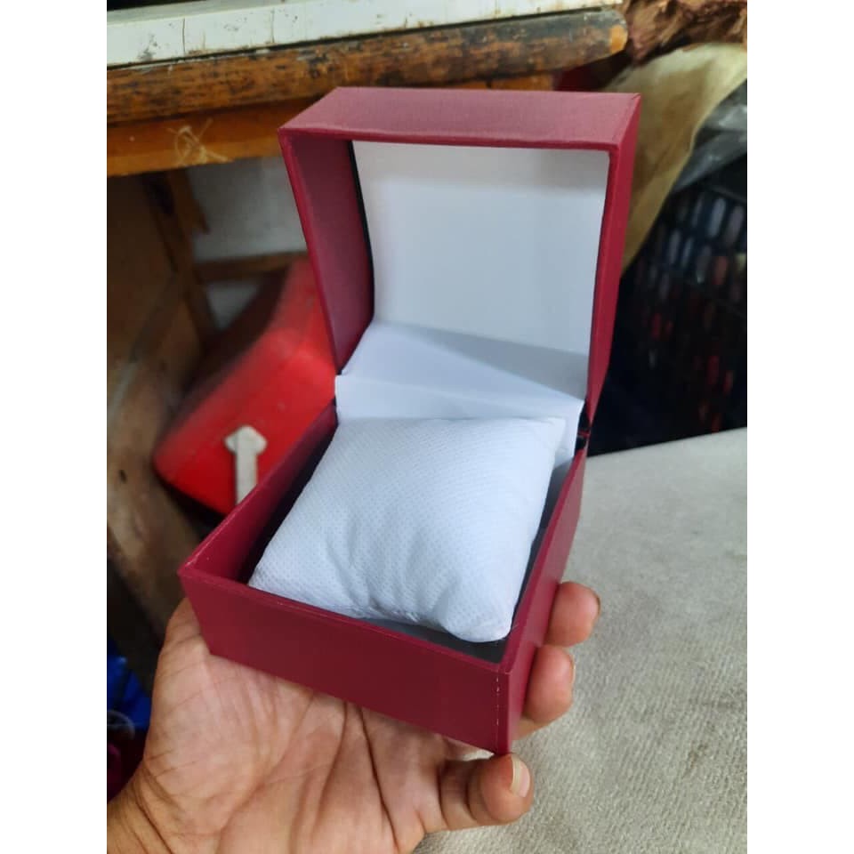 Hộp đồng hồ da cao câp
