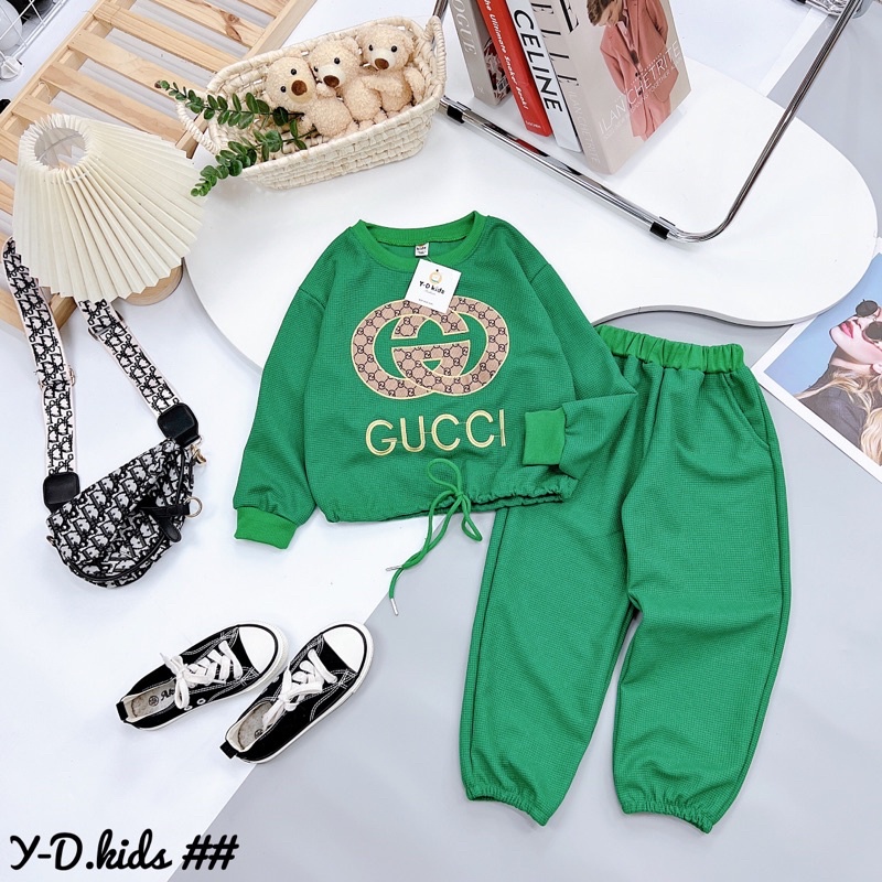 SIZE ĐẠI 18-28kg: Bộ tổ ong Guchi cực đẹp cho bé gái- BTOG