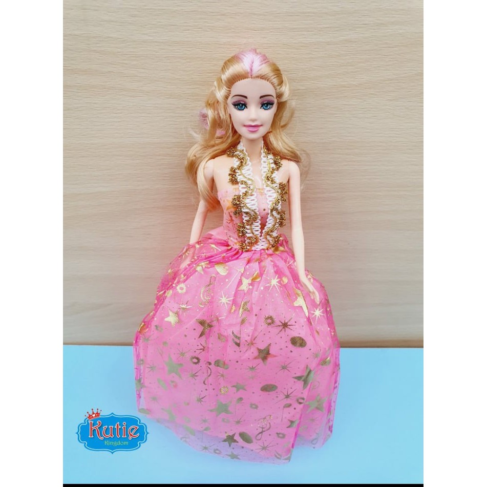 búp bê thời trang công chúa barbie