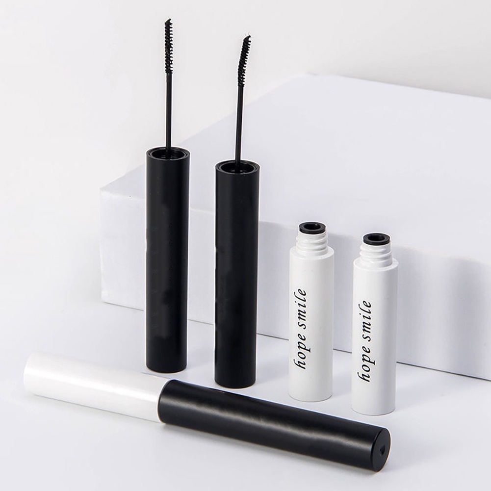 Mascara ống nhỏ màu đen kháng nước không nhòe chuốt mi dài/cong tự nhiên
 | BigBuy360 - bigbuy360.vn