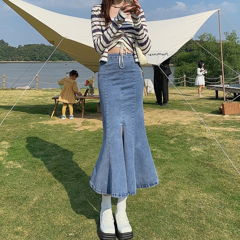 Chân váy chữ A lưng cao IELGY chất liệu denim thời trang cho nữ