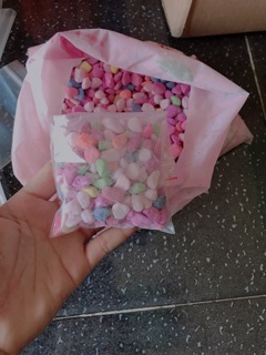 Đá màu trang trí hồ cá, sen đá (250g)