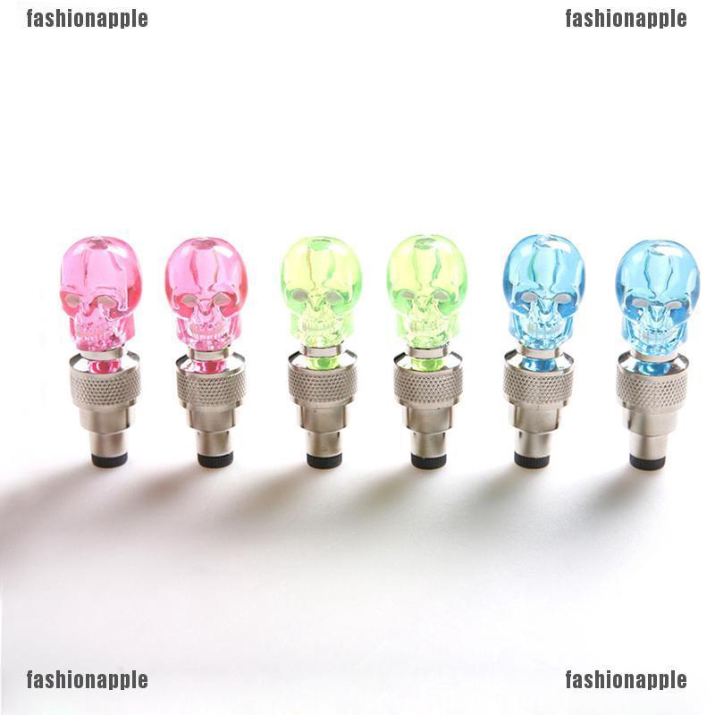 Set 2 bóng đèn LED hình đầu lâu gắn van bánh xe máy