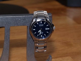 Đồng hồ Citizen Titanium nam BM7170-53L