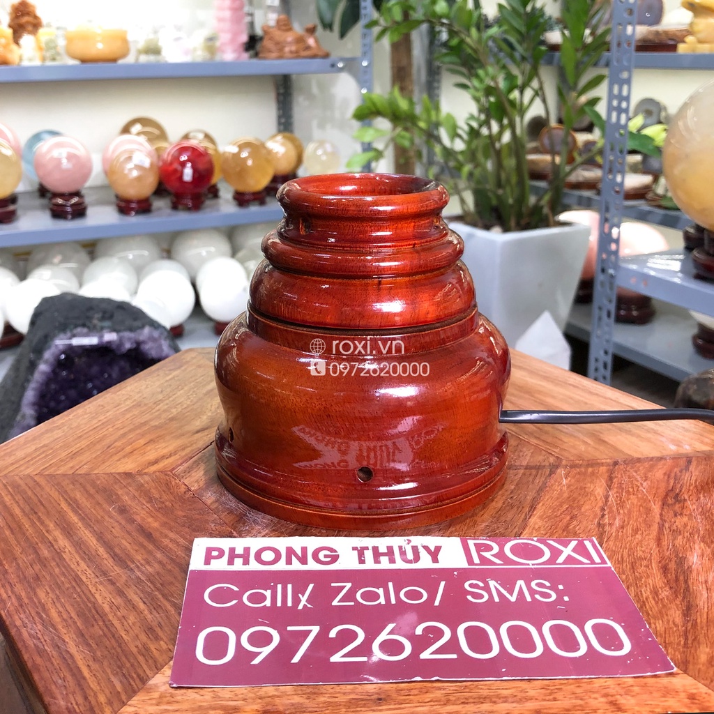 Đế gỗ tròn có đèn xoay tự động 13cm
