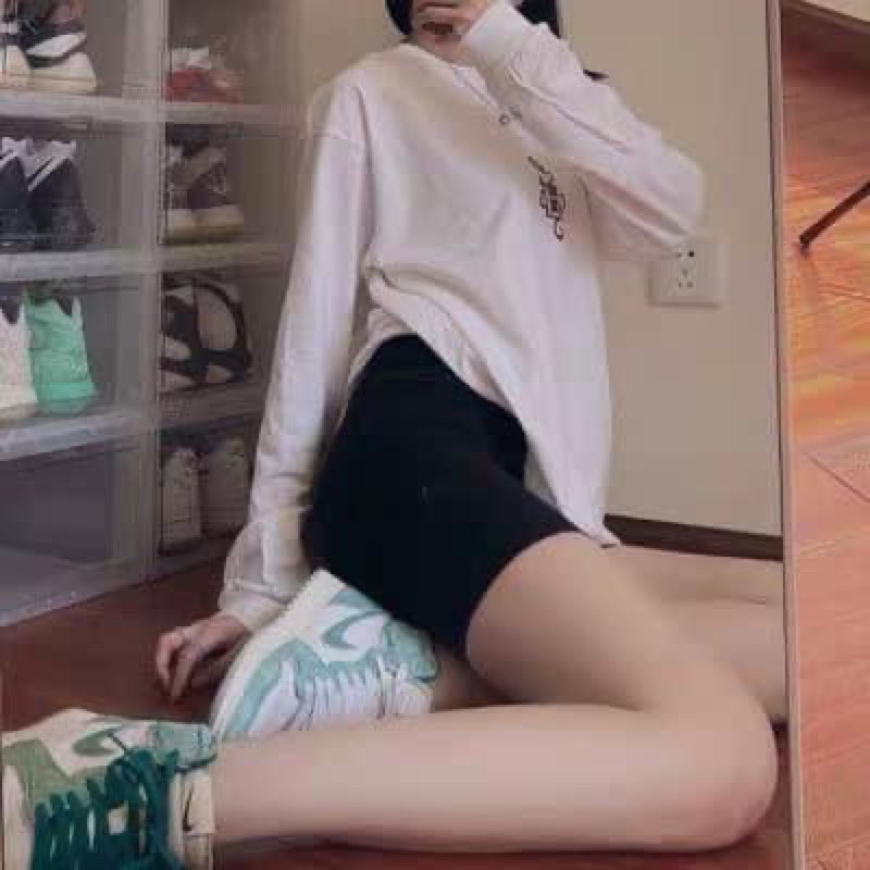 Quần sooc co dãn bốn chiều ôm hách dáng | BigBuy360 - bigbuy360.vn