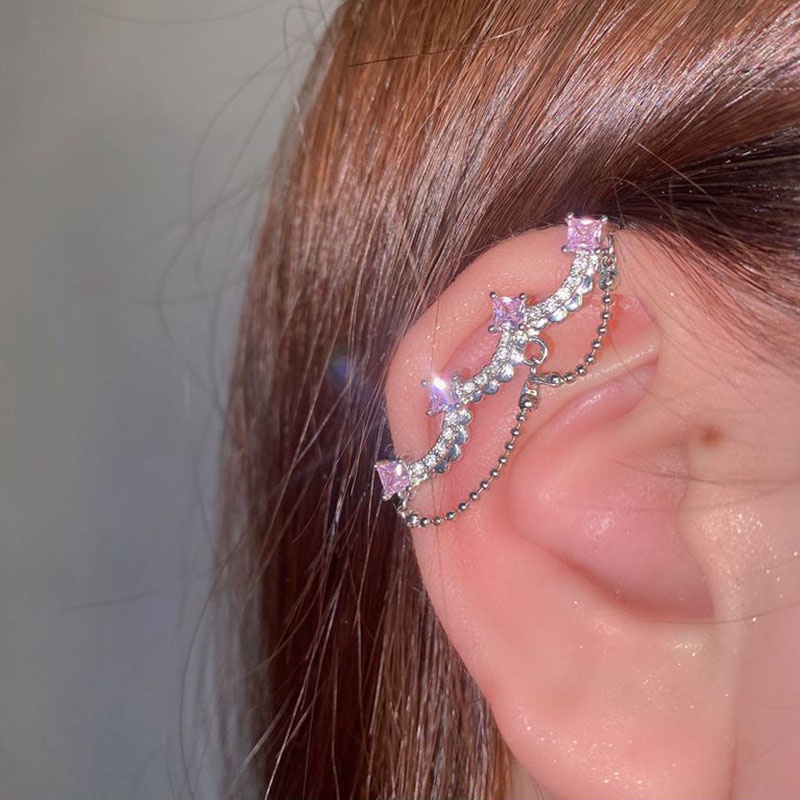 Khuyên Tai Tua Rua Đính Đá Hồng Xinh Xắn