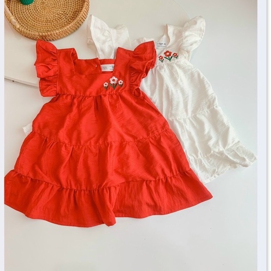 VNXK-ĐẦM ZARA ĐỎ/TRẮNG THÊU HOA SIÊU XINH CHO BÉ GÁI -MÃ ĐBG08