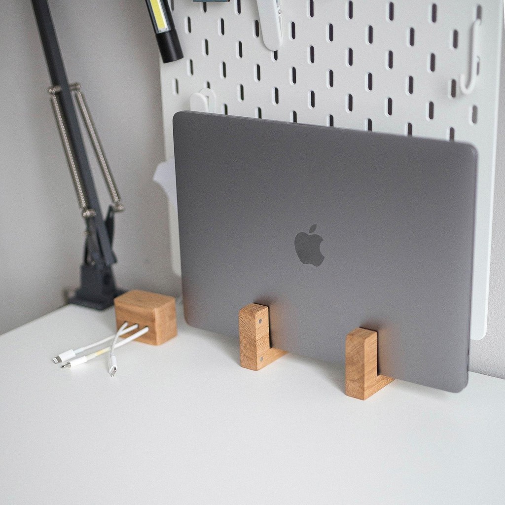 Giá đỡ Laptop 3 Trong 1 / Giá đỡ gỗ / Dock giữ MacBook Pro  3 Trong 1 / Dock gỗ / Kệ giữ Macbook  3 Trong 1