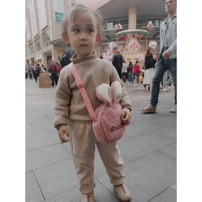 Áo len tăm dáng thụng cute, cổ cao cho bé