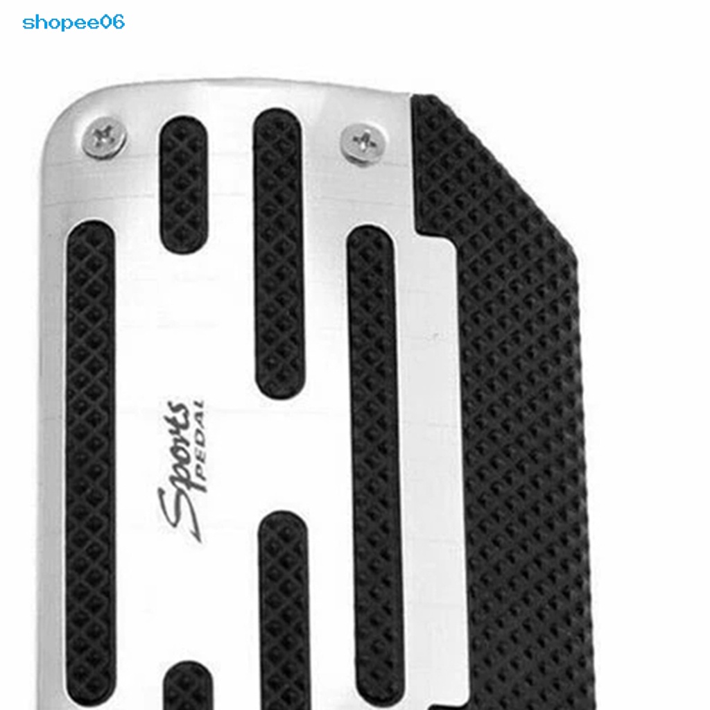 Bàn đạp xe hơi 3 màu chống mòn thông dụng