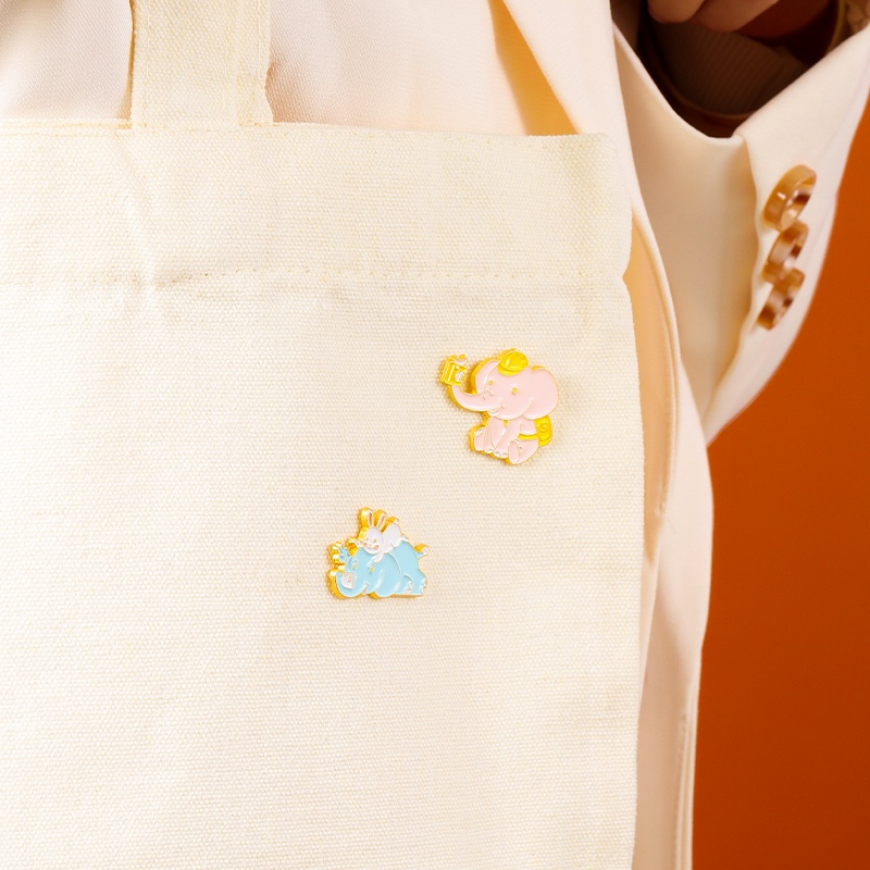 Huy Hiệu Cài Áo Hình Voi Hoạt Hình Đáng Yêu