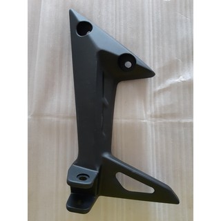 Gác chân sau Exciter 2006 - 2010 Đen