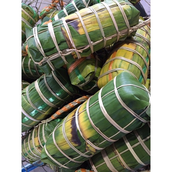 Bánh tét trà cuôn chay nhân chuối (1kg), đặc sản chính gốc Trà Vinh | BigBuy360 - bigbuy360.vn