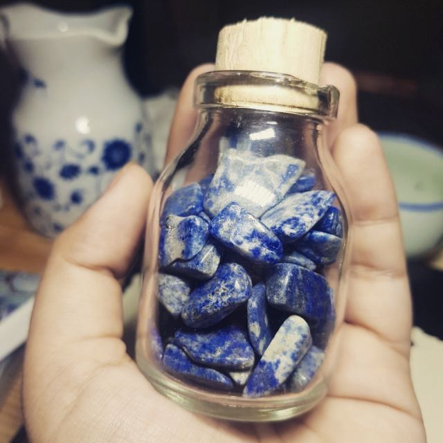 Lọ đá vụn bóng thanh tẩy