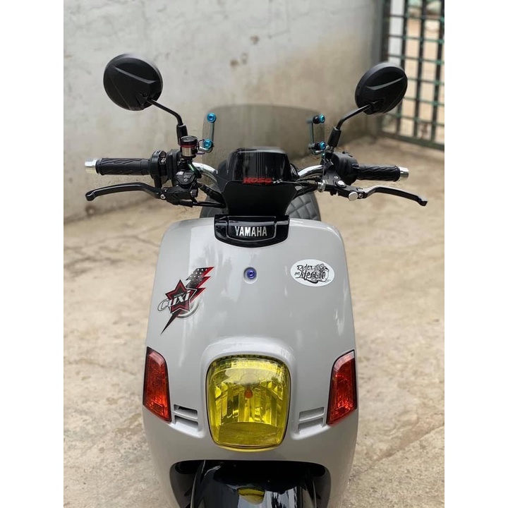 #13 Kính chắn gió Yamaha Cuxi