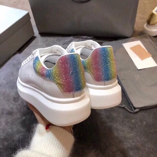 Giày sale 75k