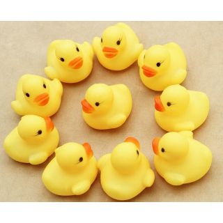 Vịt bóp kêu (vịt thả bồn tắm 1 con)