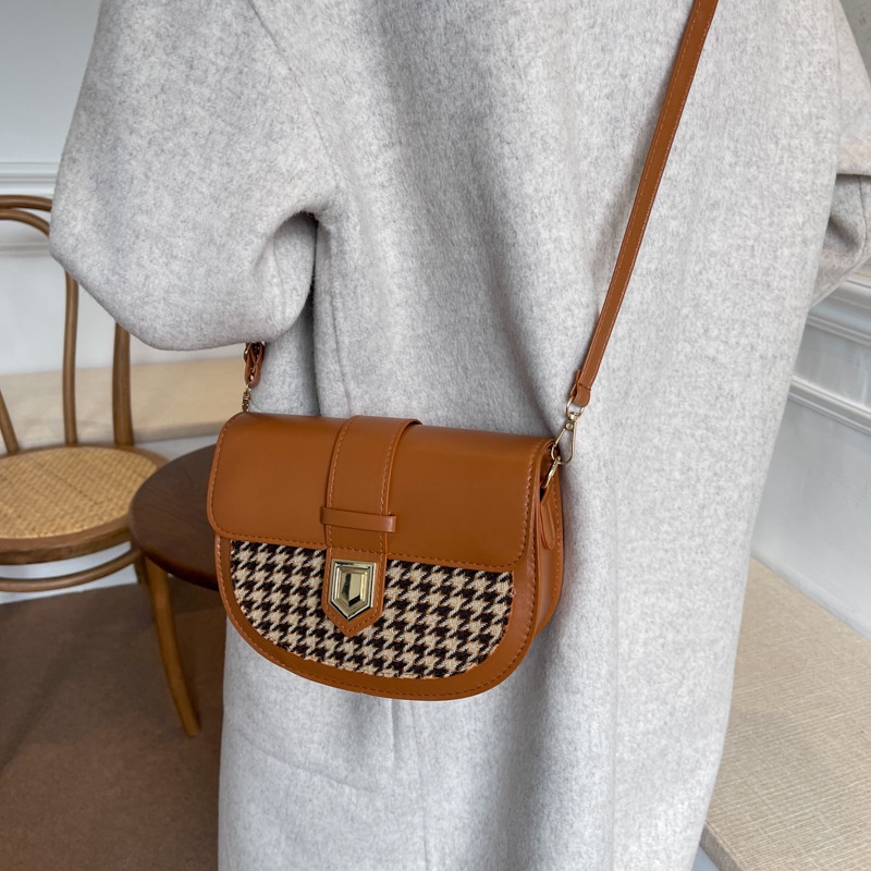 Túi Đeo Chéo retro Thời Trang Thu Đông Cho Nữ Năm 2021