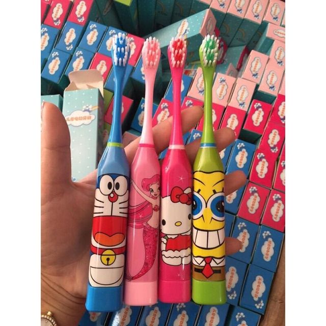 Bàn trải đánh răng tự động cho bé