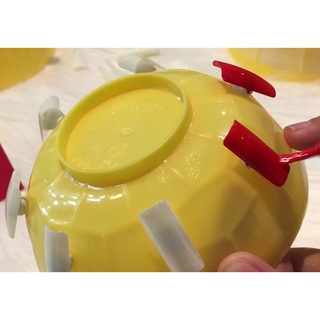 Chén học vẽ nail