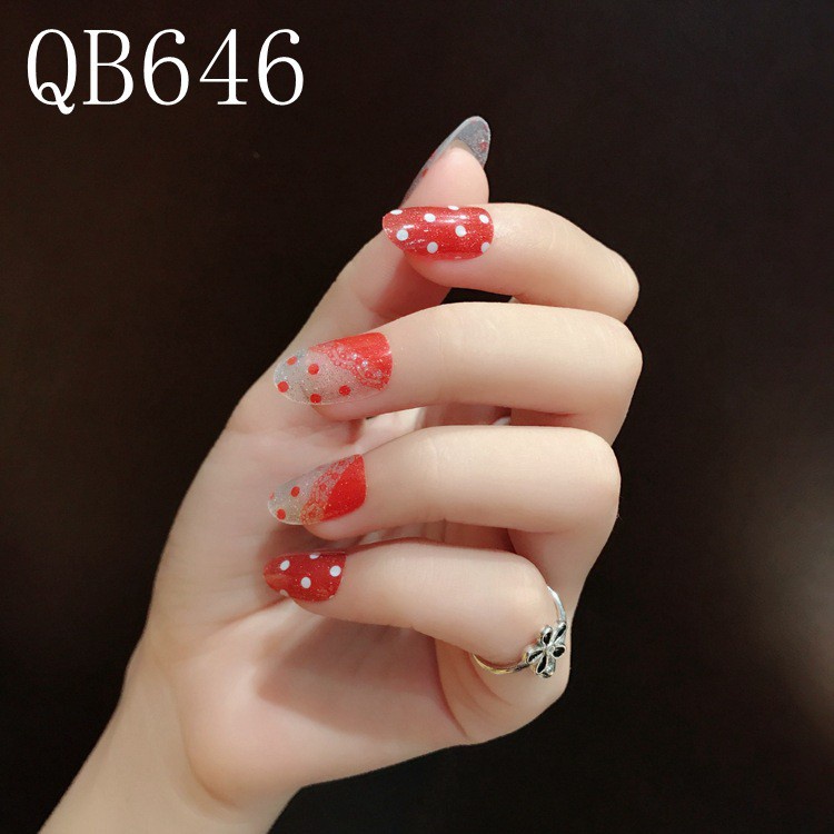 Tấm sticker dán trang trí móng tay có sẵn keo, không thấm nước, sử dụng tiện lợi, phù hợp đi chơi, đi tiệc - Mã QB