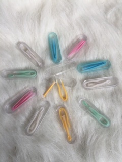 Dụng cụ đeo lens
