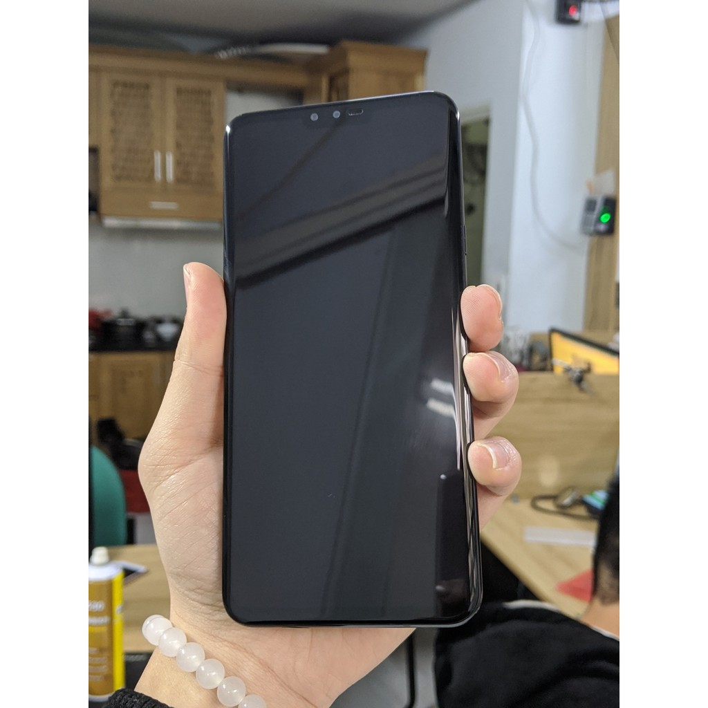 Điện thoại V40 ThinQ máy đẹp bộ nhớ 6/128Gb chip 845 | BigBuy360 - bigbuy360.vn