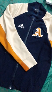 Áo khoác bomber VRCT adidas
