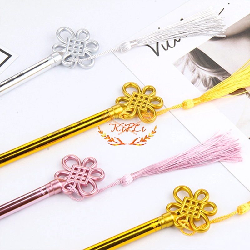 Bút Sáp Màu Đen Kiểu Dáng Đơn Giản