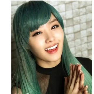 Thuốc nhuộm tóc màu xanh rêu + tặng oxy trợ nhuộm và bao tay