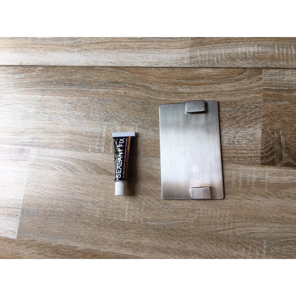 Miếng dán inox 304 cho dòng kệ rổ nhà bếp kèm keo dán sealant Fix 6gam - Bộ pass inox dán tường