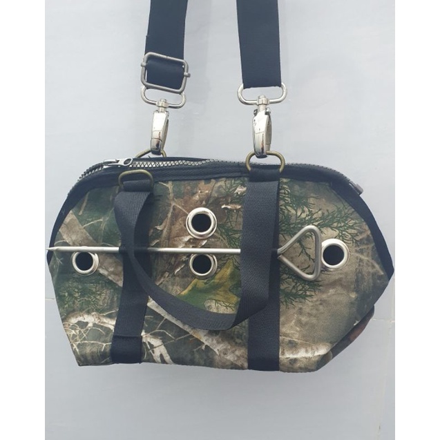 Túi đựng gà mồi