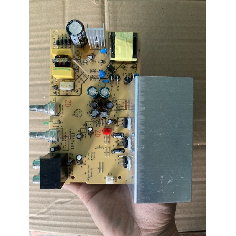 Mạch 2.1 TDA2030, TDA8946 mới, mạch nguyên chạy tốt