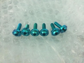 Ốc titan GR5