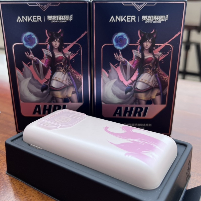 Pin dự phòng Anker SẠC NHANH 20W phiên bản Liên Minh Huyền Thoại (LOL) nhân vật Arhi 10000mAh A9514 - Bảo hành 6 tháng
