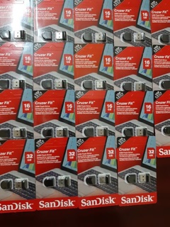 Đài và usb 16gb