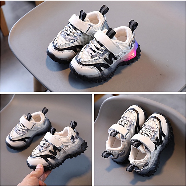 SUGE Giày Thể Thao Đế Mềm Chống Trượt Có Đèn LED Phát Sáng Thời Trang Hàn Quốc Cho Trẻ Em