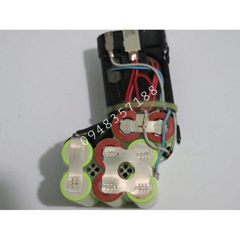 Combo Pin + sạc adapter 220