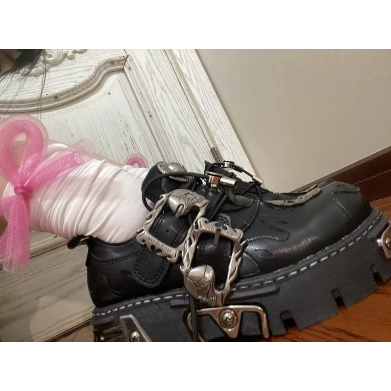 GIÀY GOTHIC M100 ĐẾ ĐINH SẮT 6CM SIÊU COOL