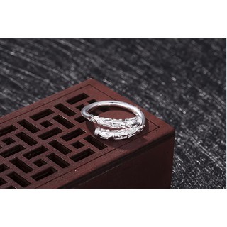 Nhẫn Như Ý chạm khắc thủ công