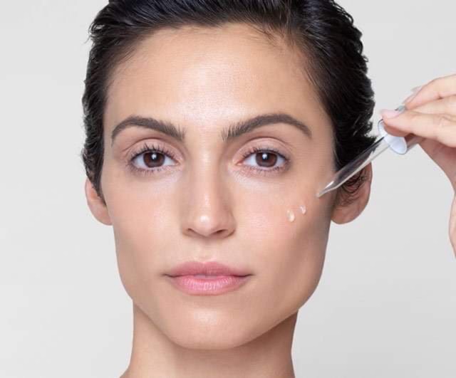 Serum dưỡng ẩm chống lão hoá da L’Oreal Paris Revitalift Derm Intensives 1.5% Pure Hyaluronic Acid30ml