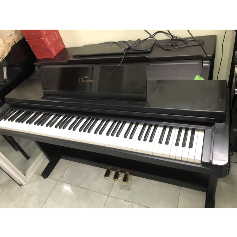 Yamaha- CLP560