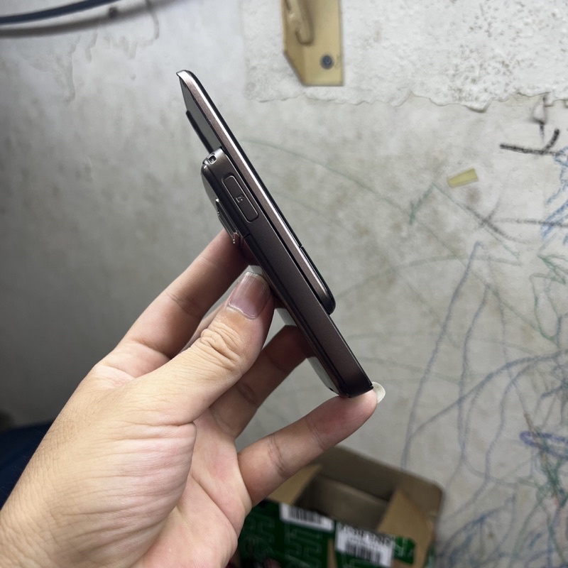 NGUYÊN ZIN, chính hãng điện thoại cổ Nokia N85