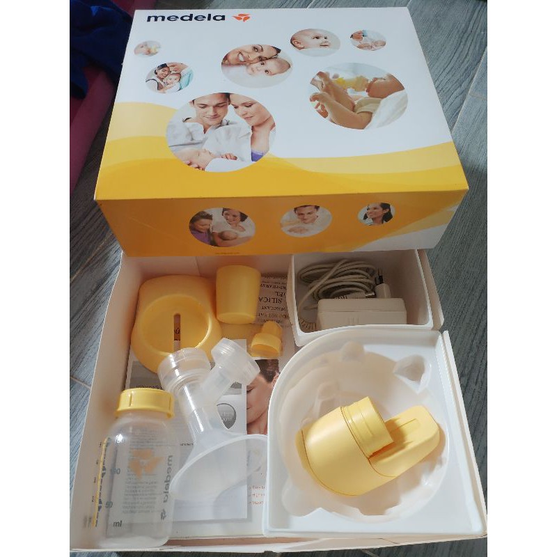 THANH LÝ MỚI 90% Máy Hút Sữa Medela Mini Electric
