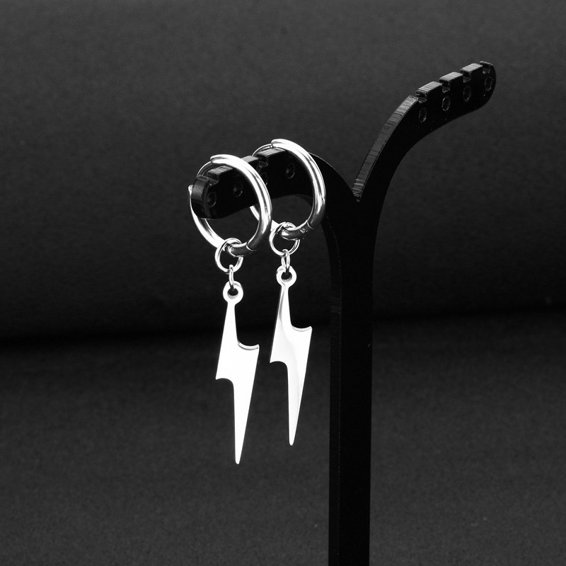 Bông tai titan unisex tròn phối mặt tia chớp dài không gỉ UE2214