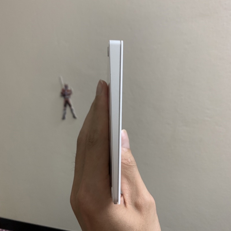 Bàn di chuột Apple Magic Trackpad 2 New 95-99%