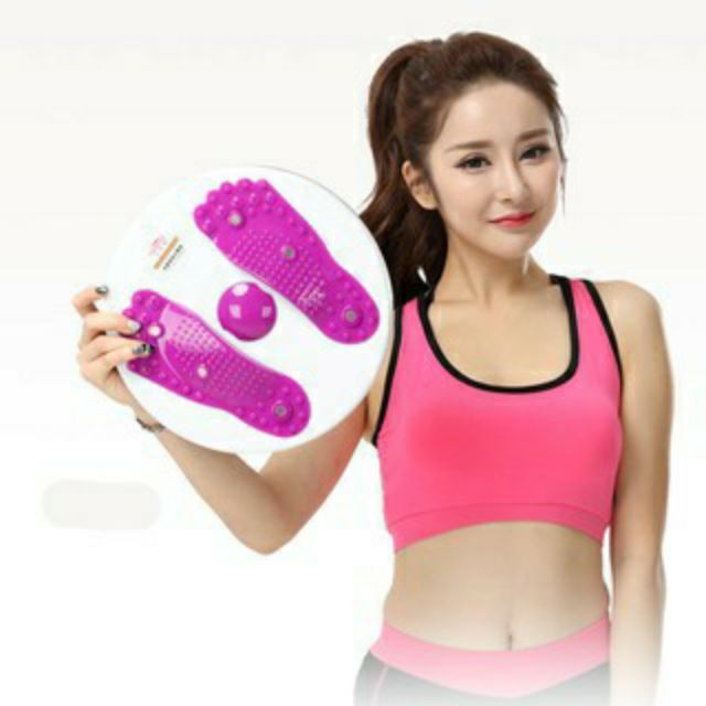 Xoay eo bàn chân làm gọn cơ thể