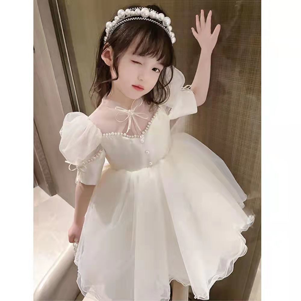 Đầm Công Chúa Màu Trắng Đính Hoa Cho Bé Gái