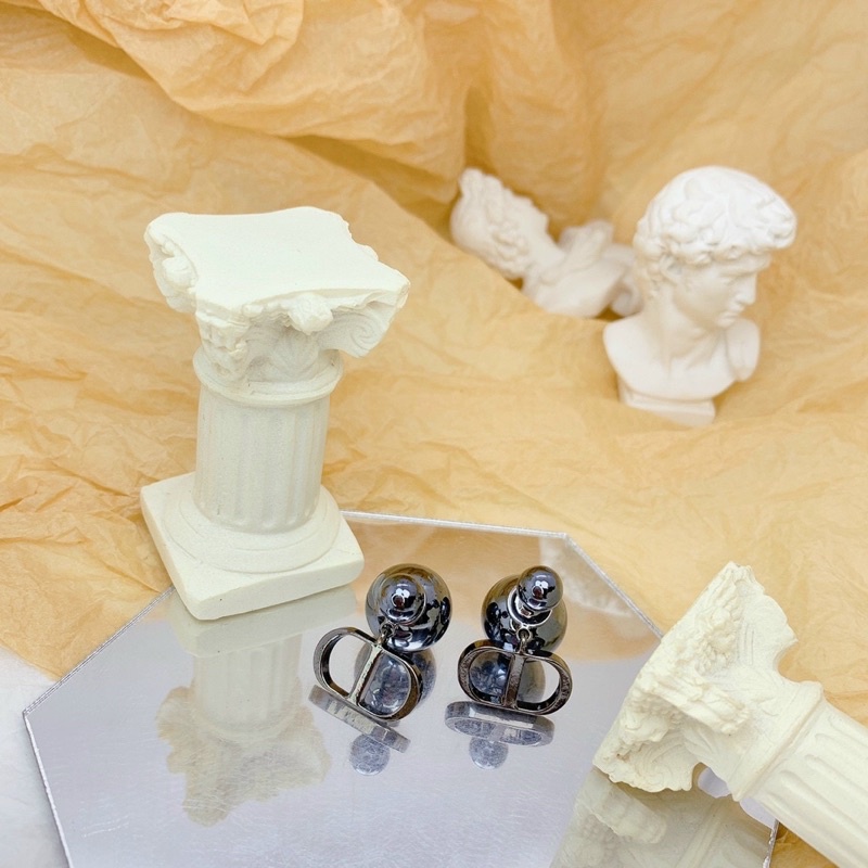 Khuyên tai / bông tai CD đồng đen sang chảnh huyền bí 🍓